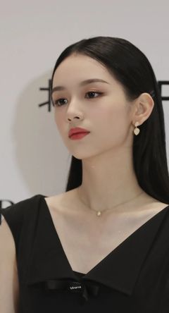 2025全年资料免费资料_: 触动人心的议题，未来是否能为我们解开疑惑？